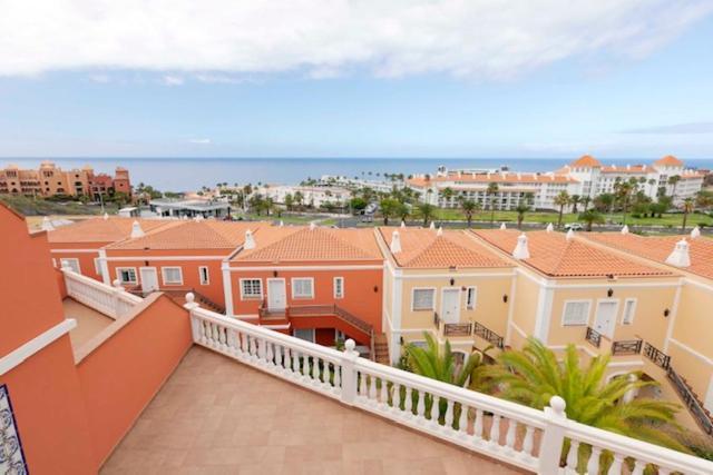 Apartamento Sara En El Veril Del Duque - Sara Vacation Адехе Екстериор снимка