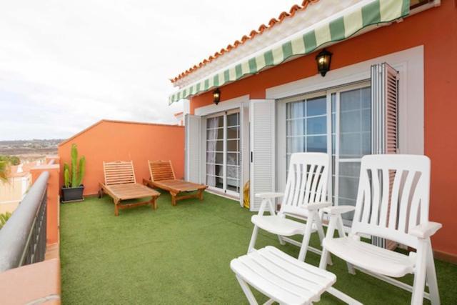 Apartamento Sara En El Veril Del Duque - Sara Vacation Адехе Екстериор снимка