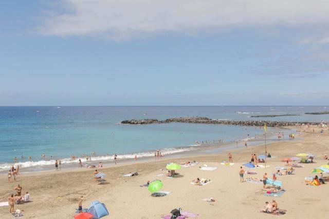 Apartamento Sara En El Veril Del Duque - Sara Vacation Адехе Екстериор снимка