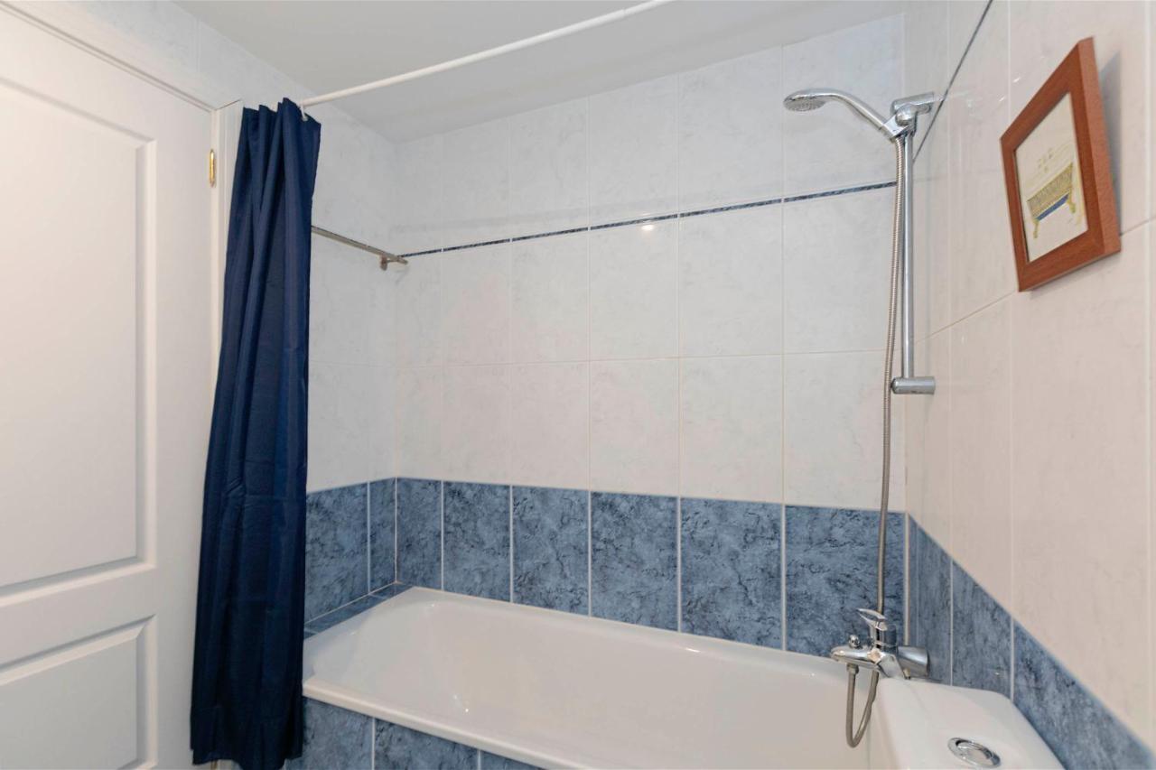 Apartamento Sara En El Veril Del Duque - Sara Vacation Адехе Екстериор снимка